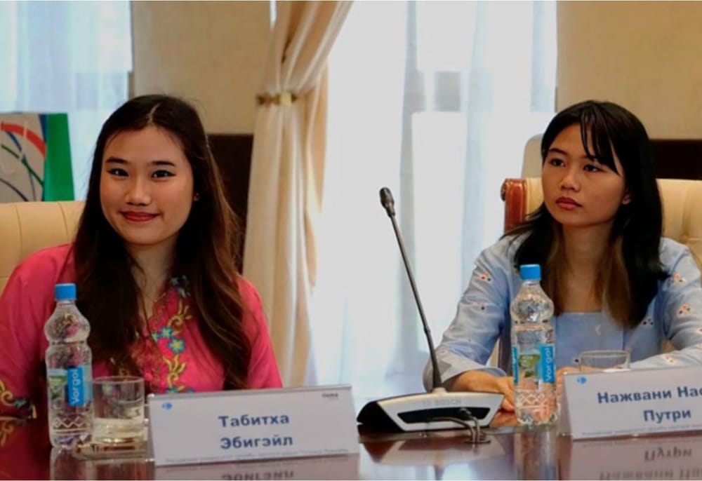 Индонезийские студенты изучают в РУДН управление устойчивым городским развитием