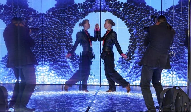 Планета роботов: как обеспечить устойчивое развитие человечества в условиях ИИ-среды